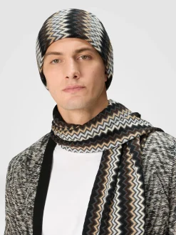 Bonnet en laine zig zag