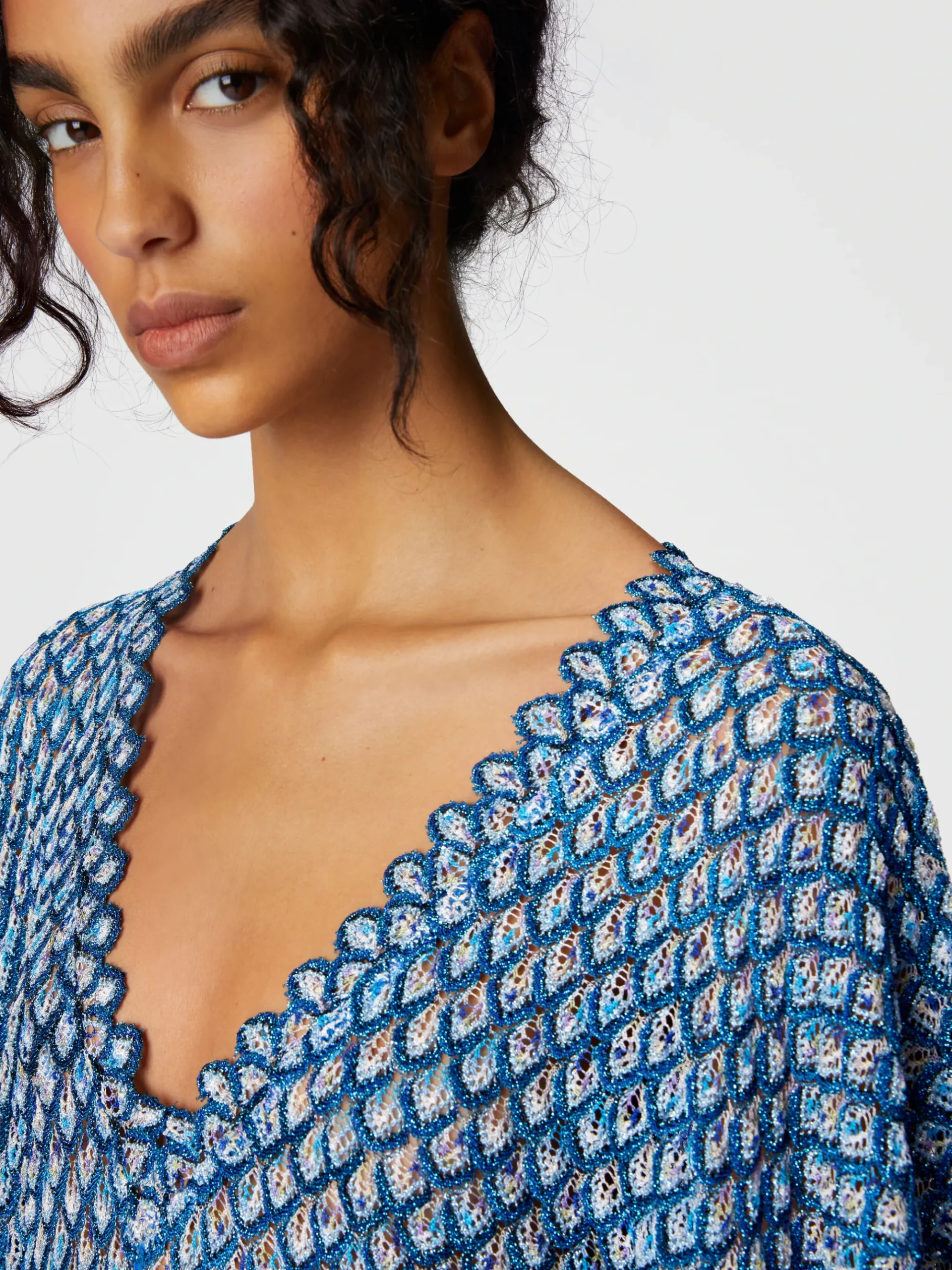 Caftan à motif coquillage lamé de viscose avec manches chauve-souris