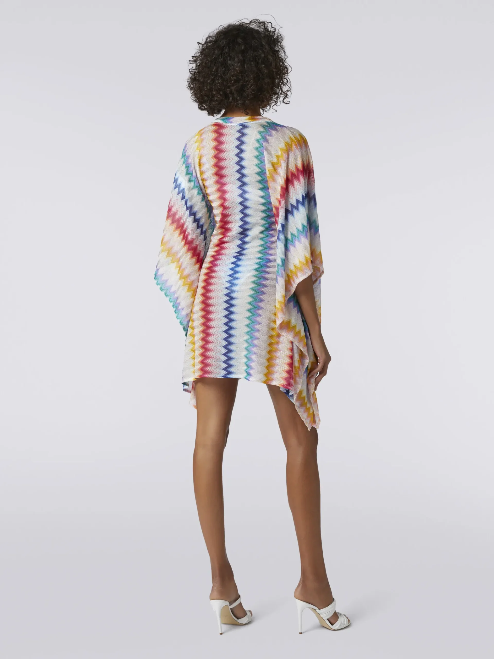 Caftan court en viscose à zig zag avec lurex