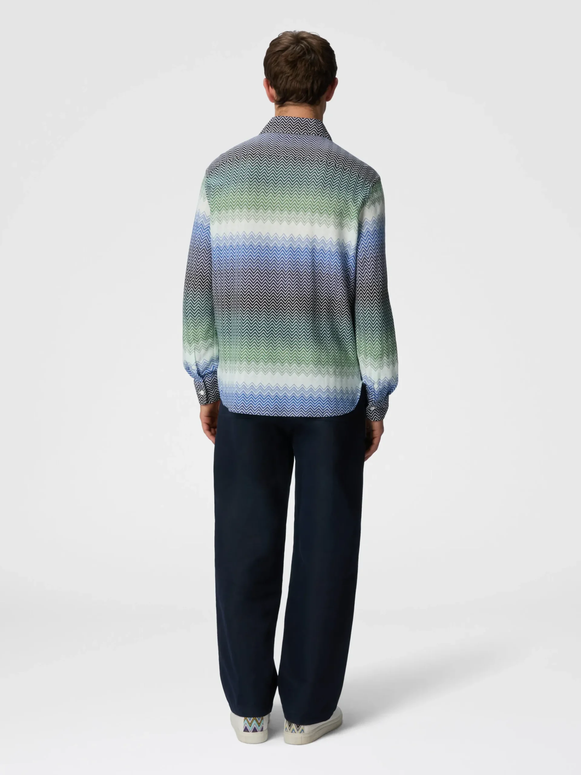 Chemise en maille de coton zig zag dégradée avec poche poitrine