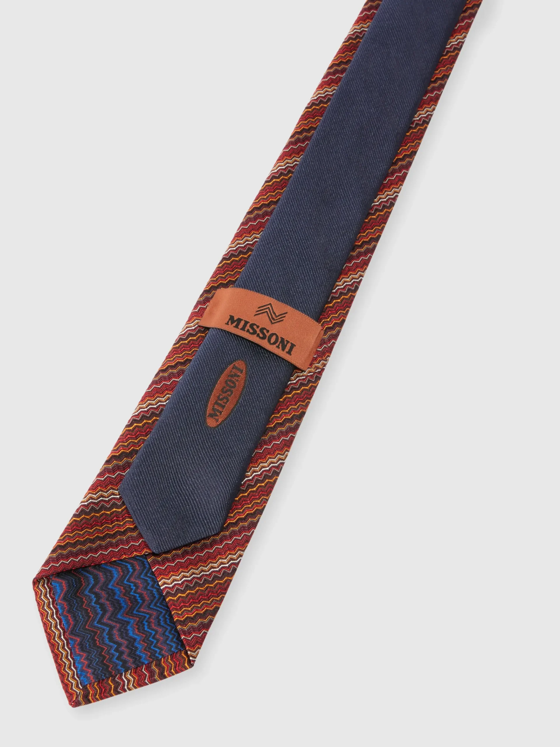 Cravate en soie à motif zigzag