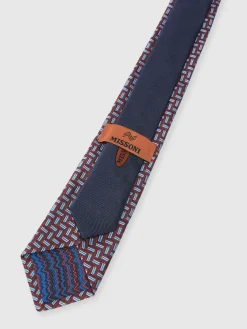 Cravate en soie à motifs