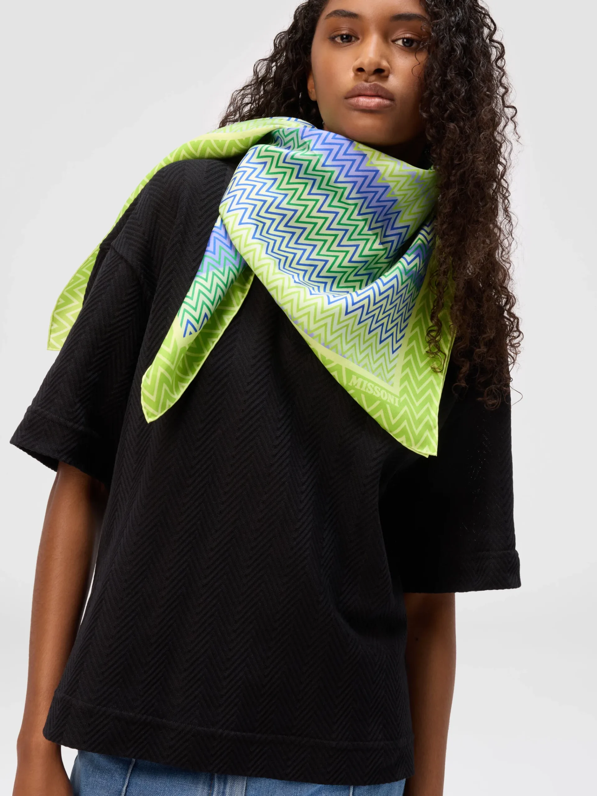 Foulard avec imprimé zigzag