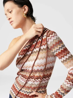 Haut à une épaule avec motif en zigzag lamé dentelé et côtes