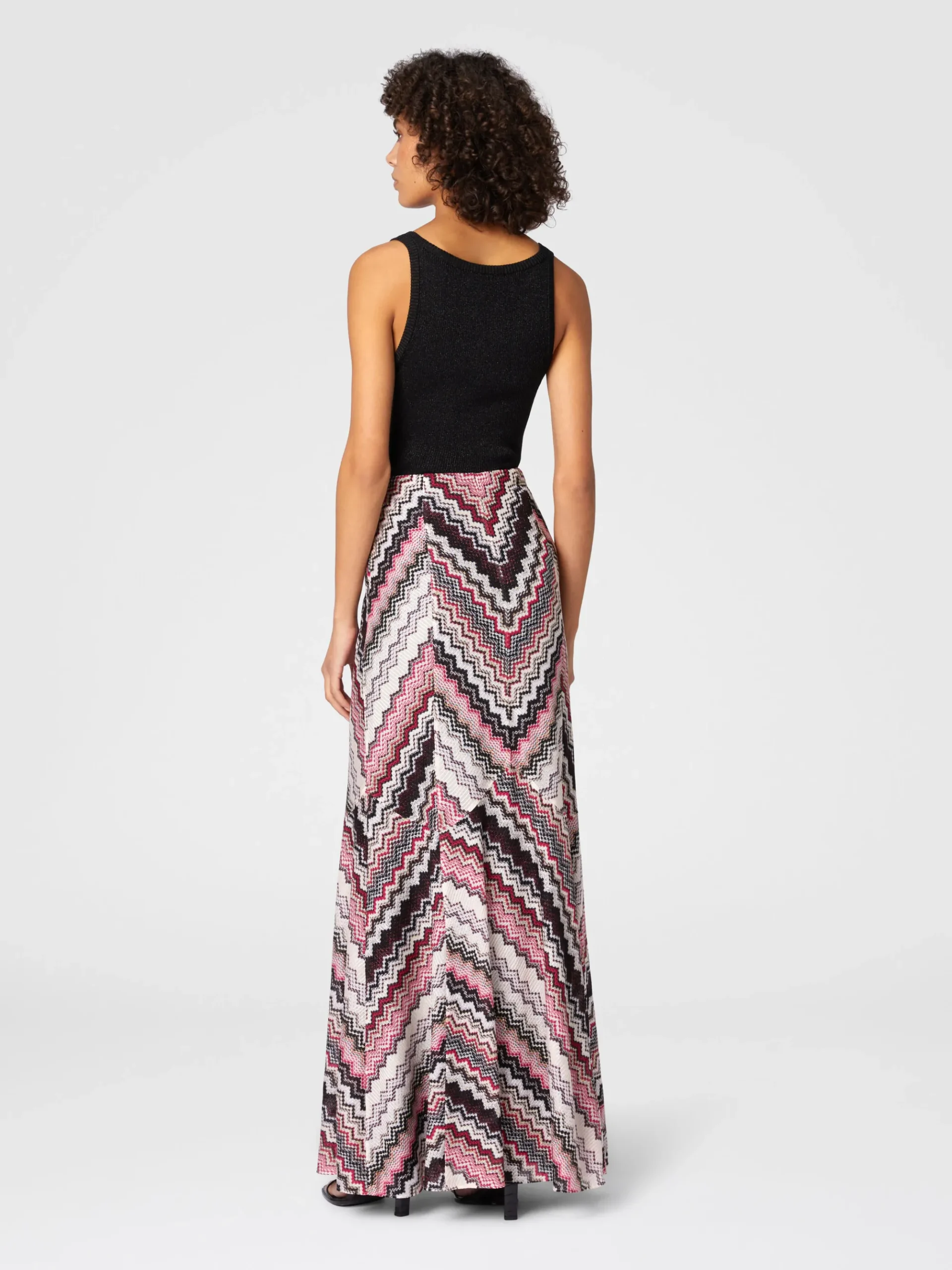 Jupe longue évasée à motif zigzag dentelé lamé