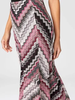 Jupe longue évasée à motif zigzag dentelé lamé