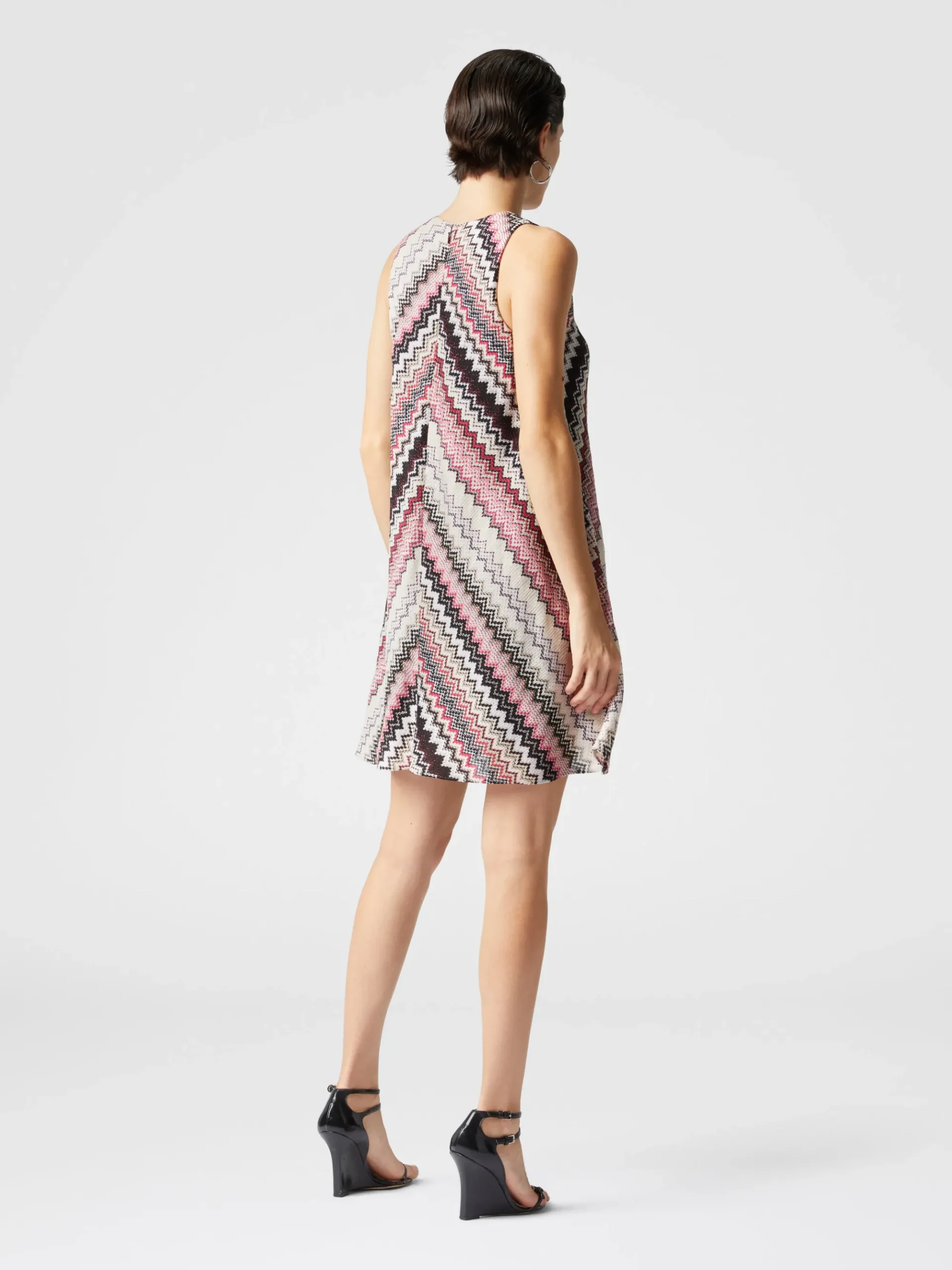 Mini-robe trapèze à motif zigzag dentelé lamé