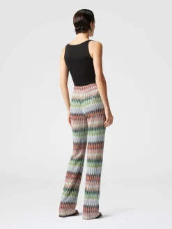 Pantalon évasé en maille zigzag dégradée à sequins