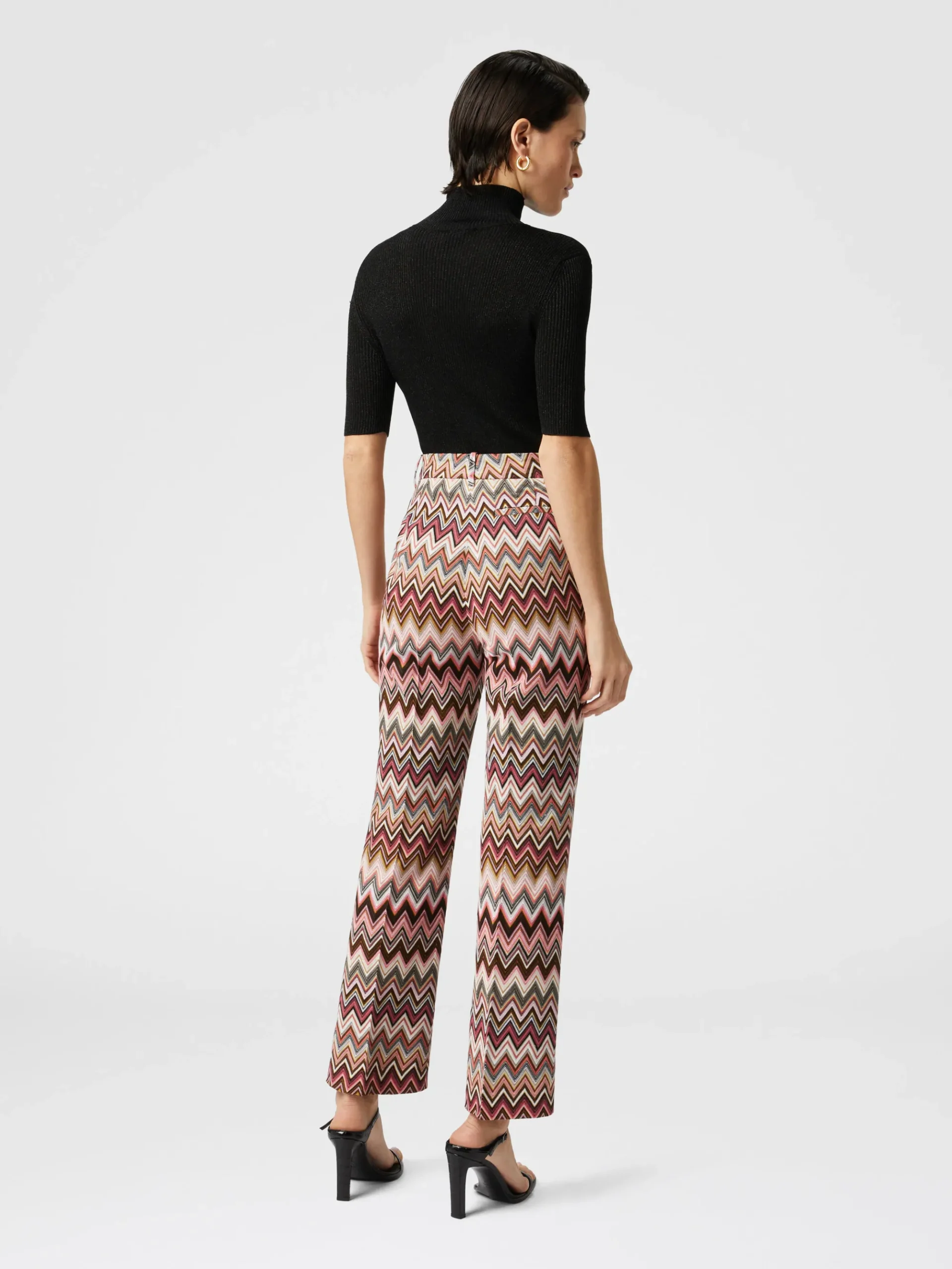 Pantalon zigzag classique avec ourlet court