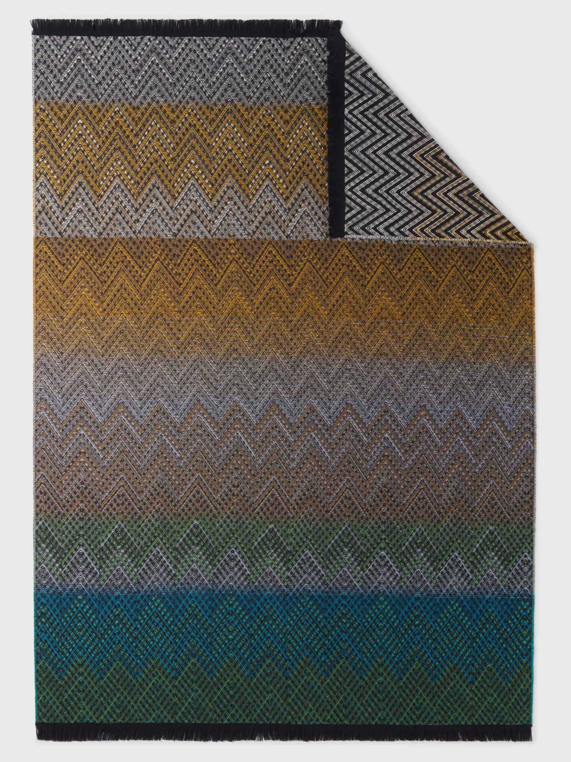 Plaid 135x195 cm en laine mélangée à chevrons avec franges