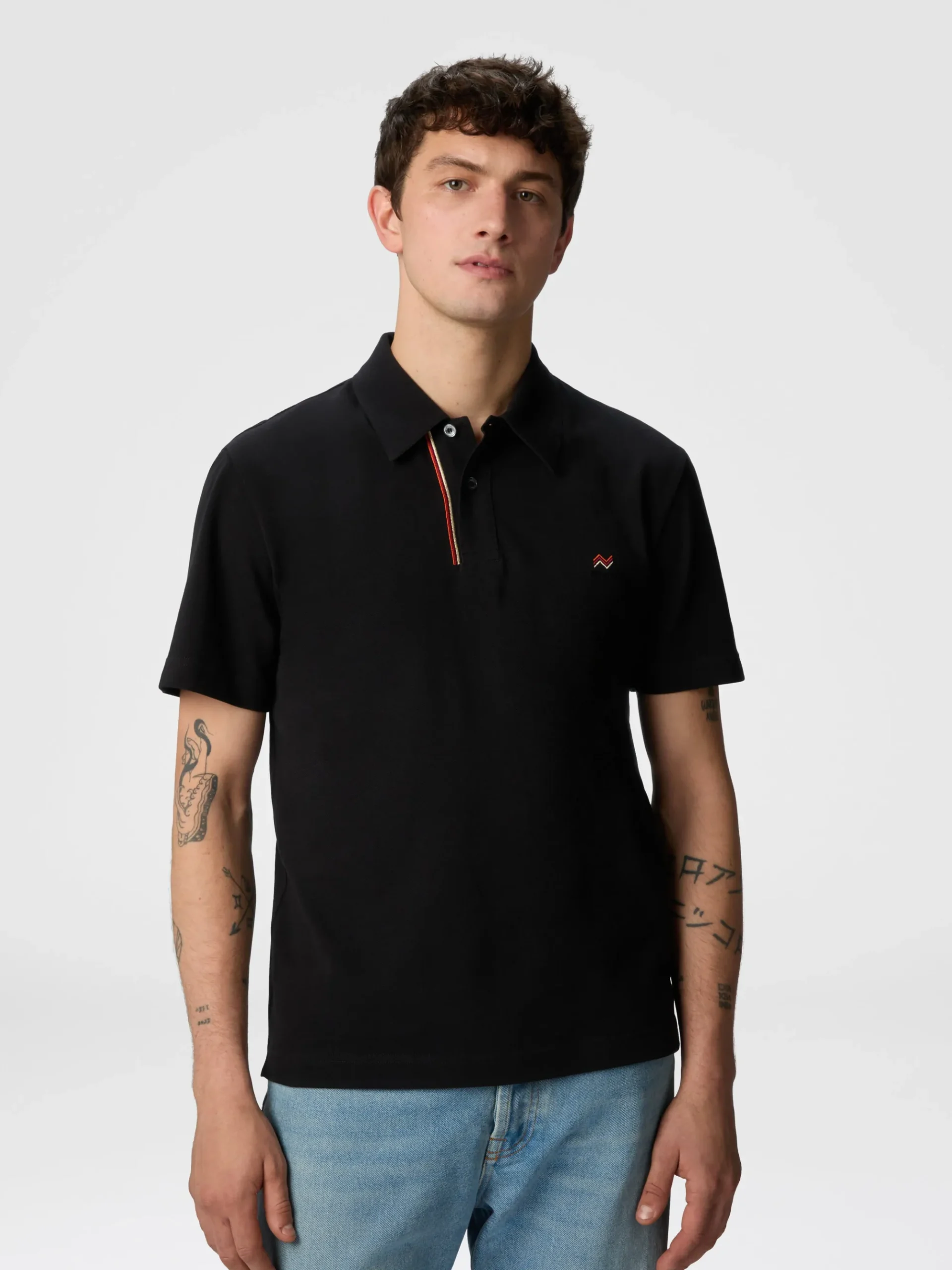 Polo en piqué de coton de couleur unie avec broderie en zigzag et détail contrasté