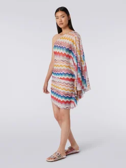 Robe de plage à épaule dénudée en crochet à motif ondulé