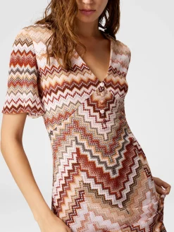 Robe longue évasée à motif zigzag dentelé lamé