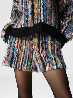 Short bouclé en laine et mohair
