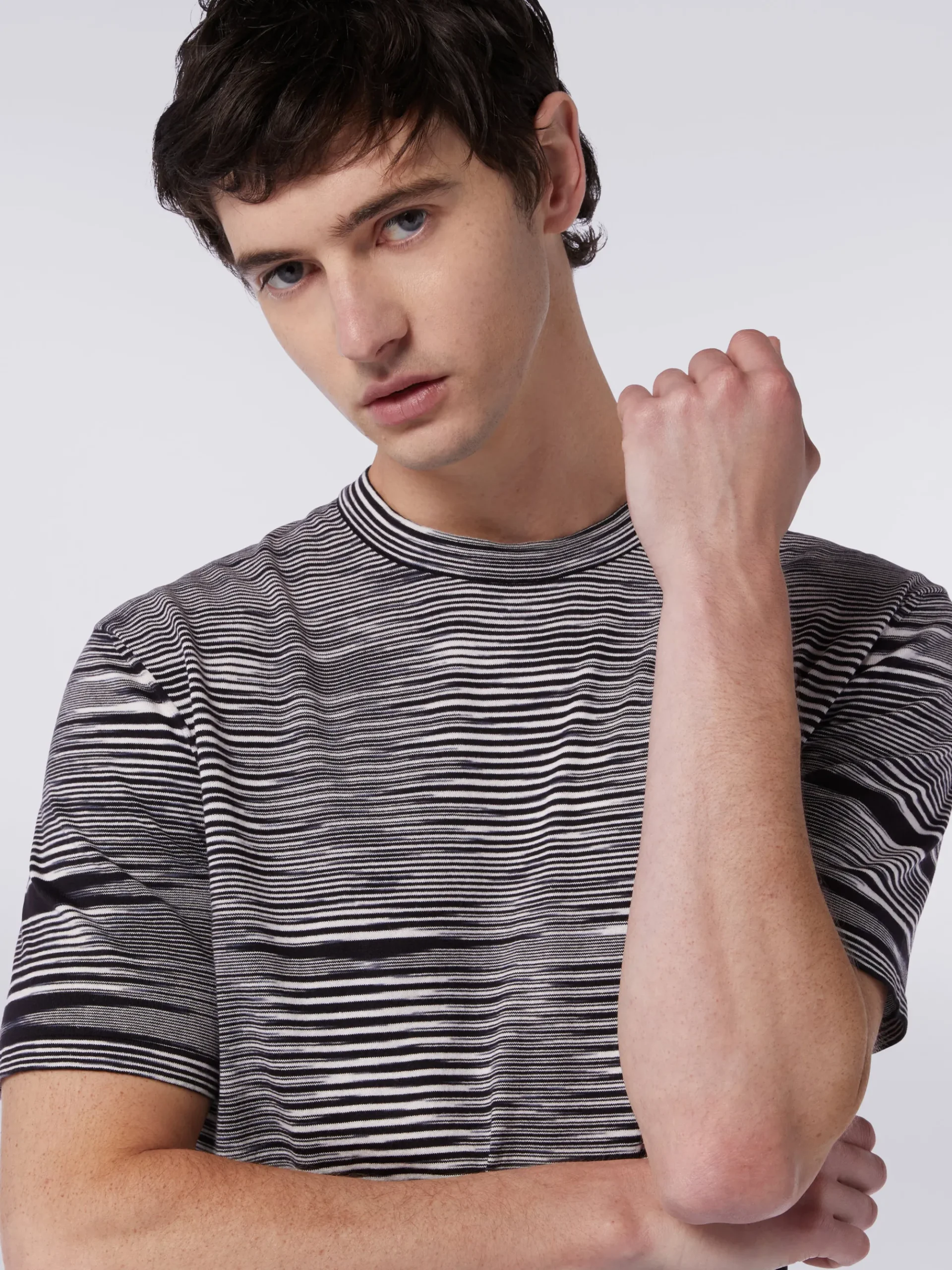 T-shirt à col ras du cou en coton flammé