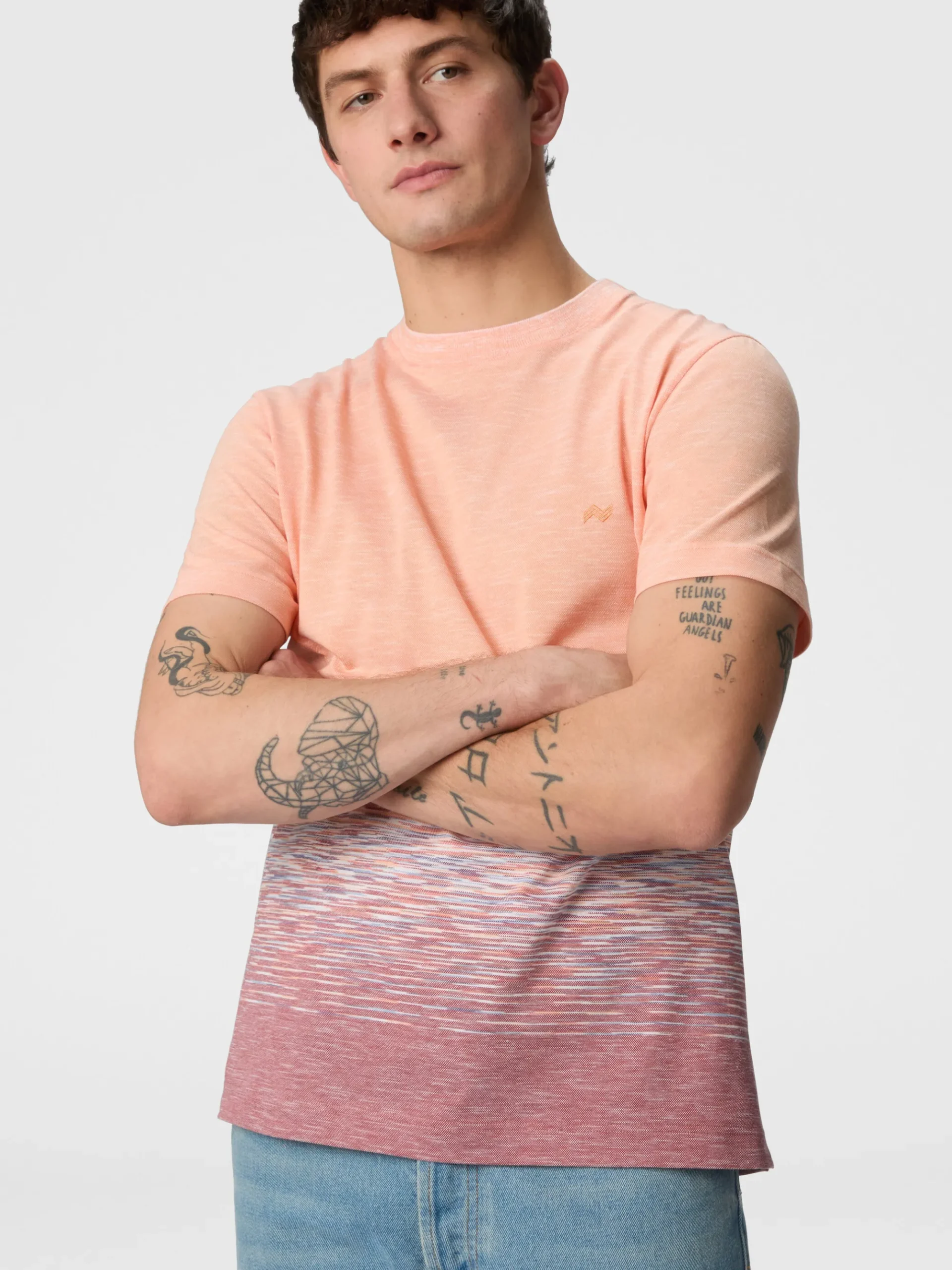 T-shirt à col rond en coton flammé et lin avec broderie en zigzag