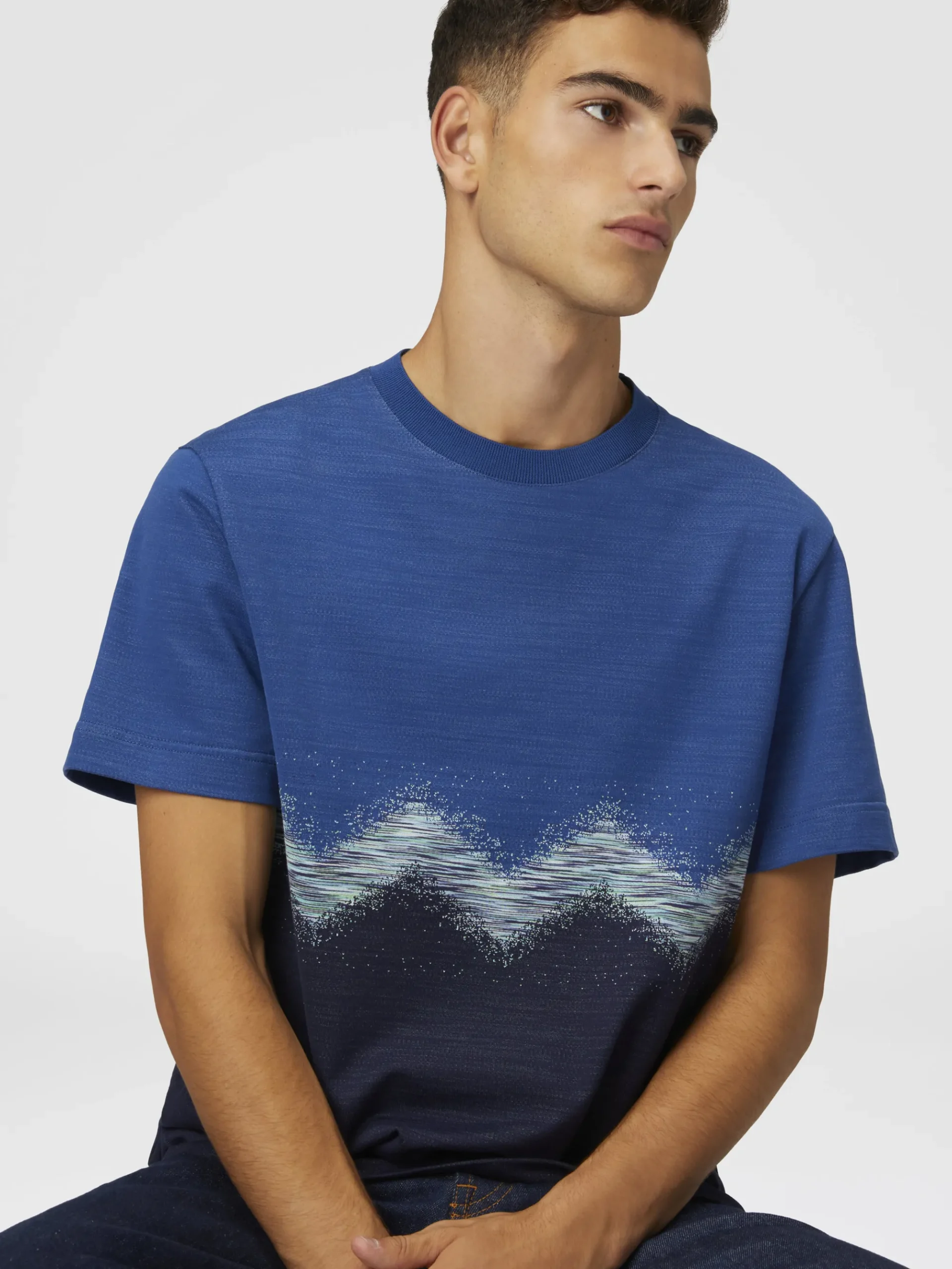 T-shirt à col rond en coton avec zigzag flammé