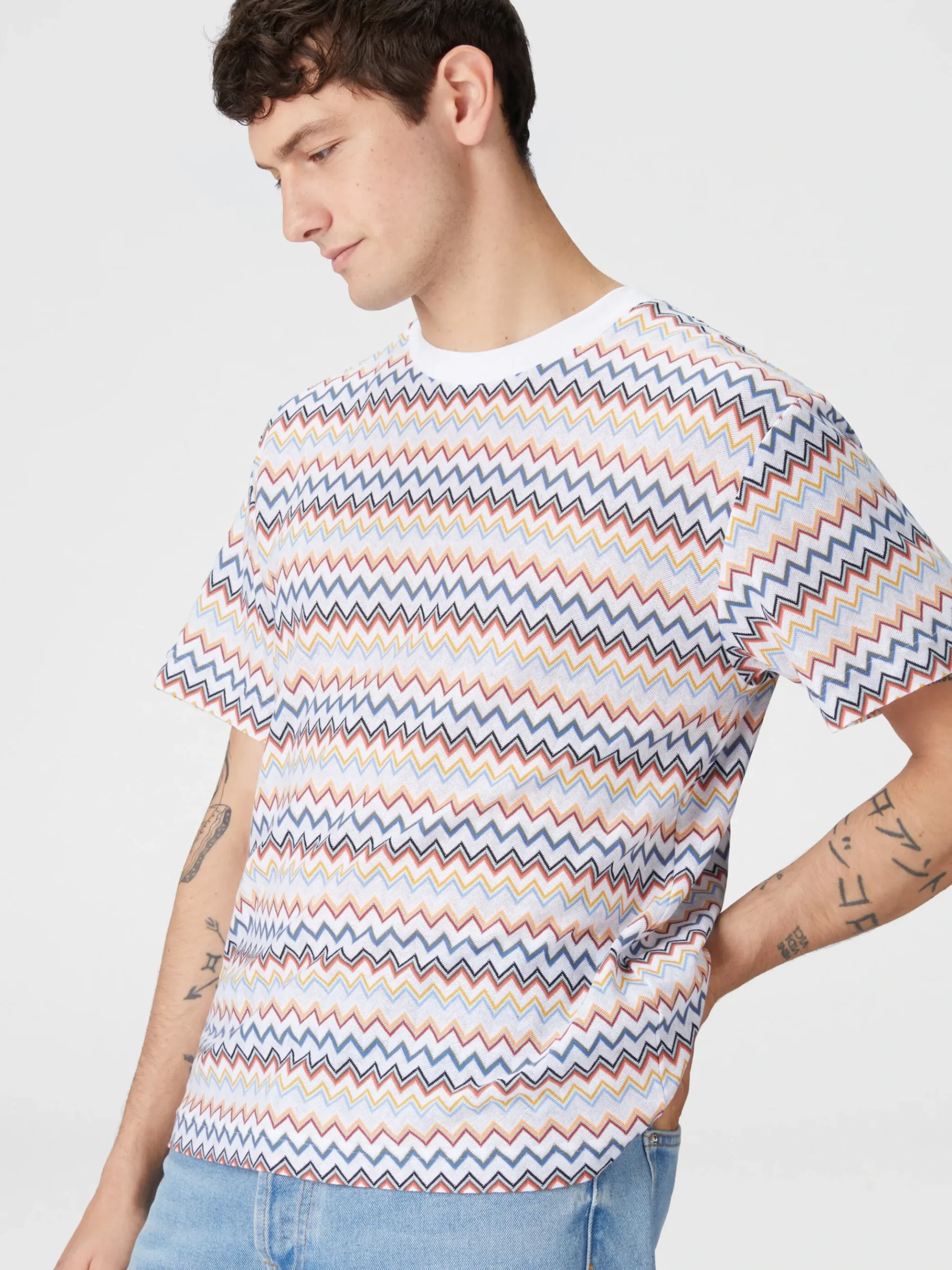 T-shirt à col rond en coton zigzag avec col contrasté