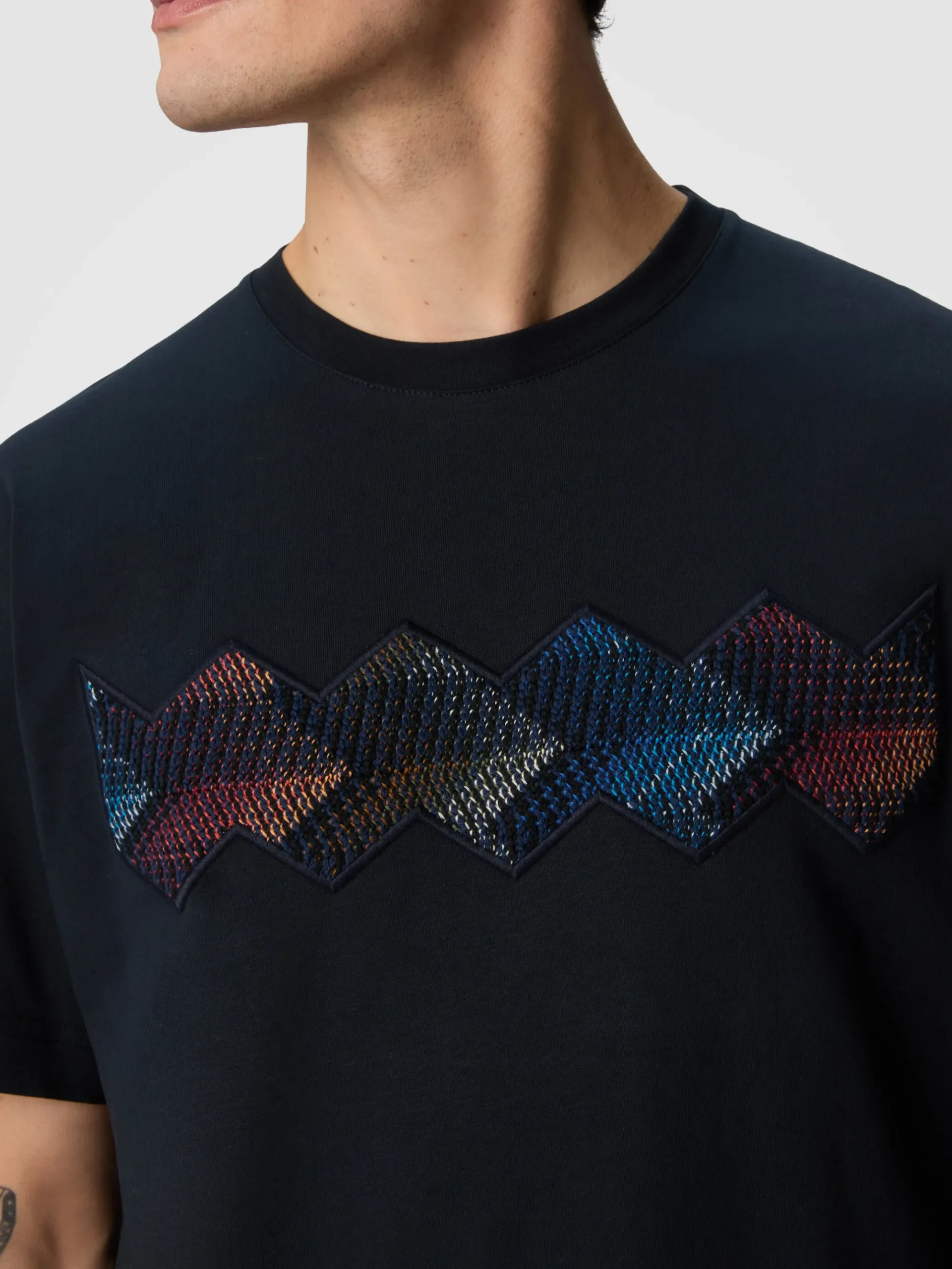 T-shirt à col rond en coton avec empiècement en zigzag dégradé