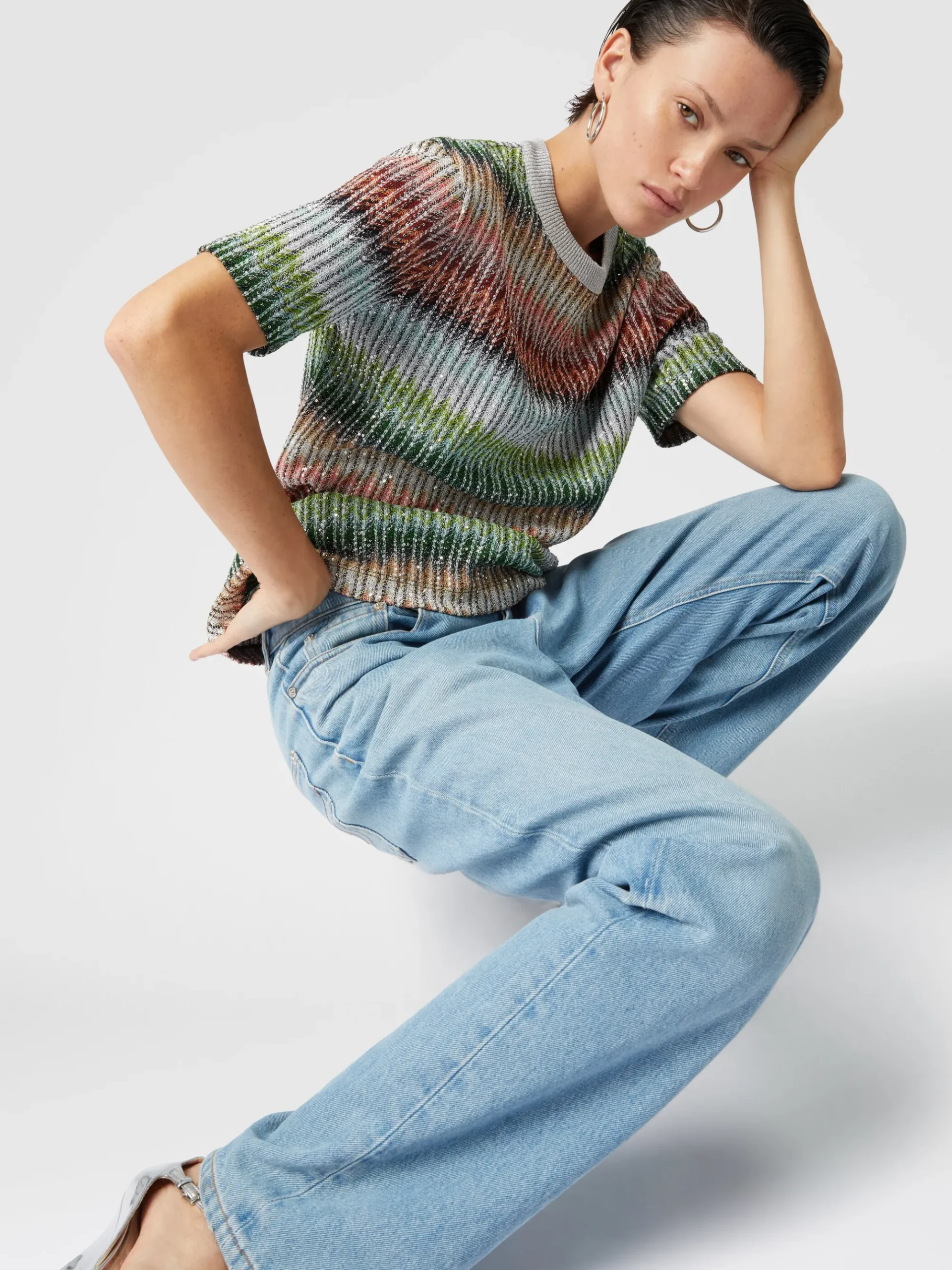 T-shirt à col rond en maille zigzag dégradée avec paillettes